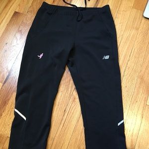 New Balance running crops